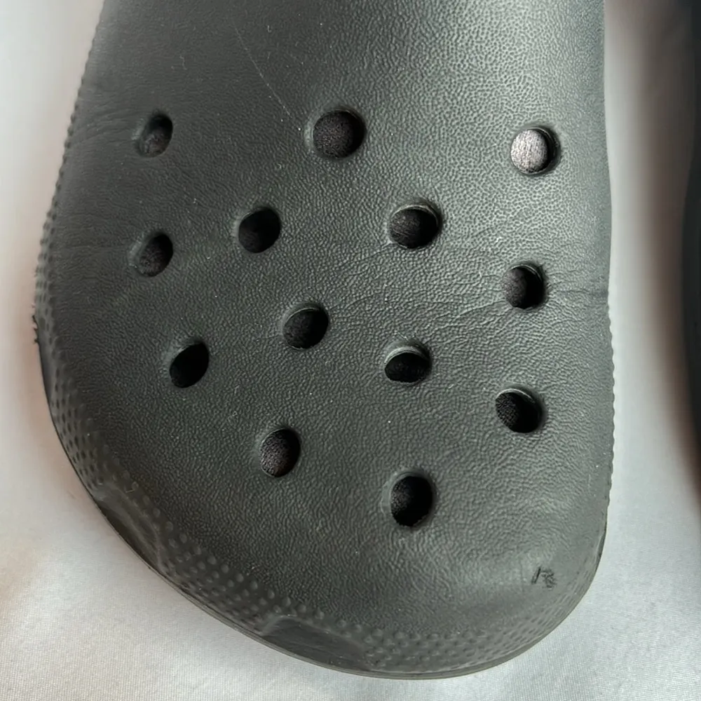 Crocs Lined Clog Shoes Black Unisex Men sz 4 Women sz 6 - Image 4