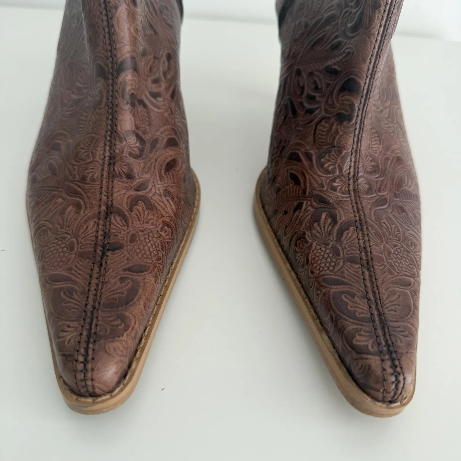Zara Ankle Booties Womens 39 Brown Tooled Floral Leather Western Y2K Spain Made - Image 4