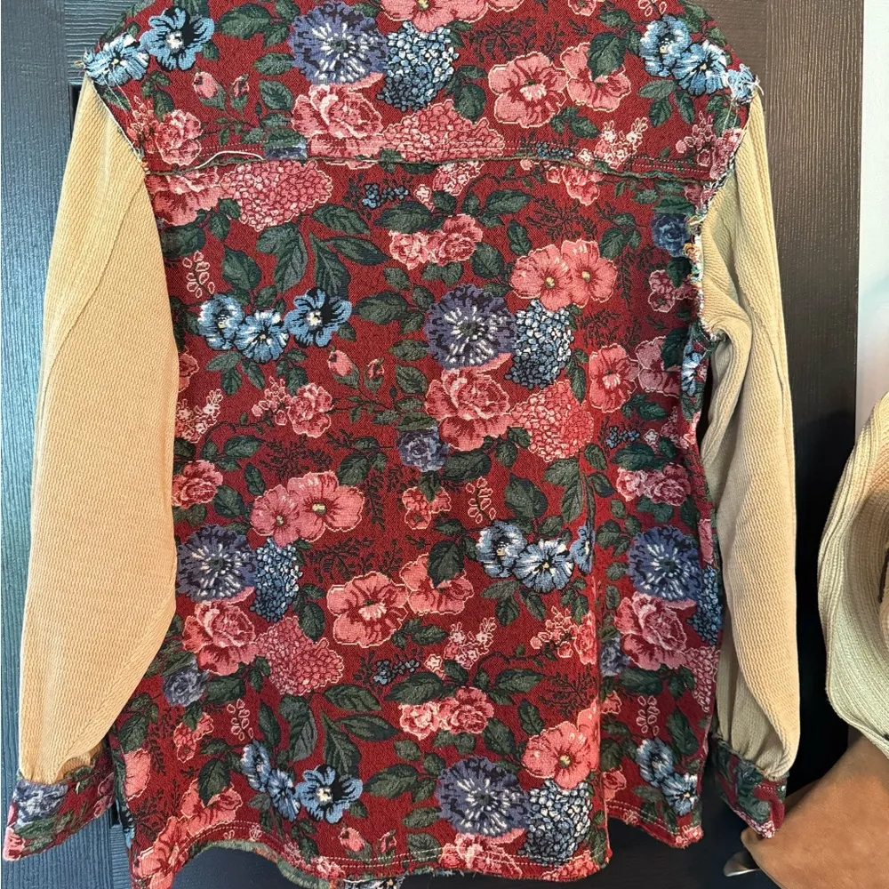 POL Tapestry Zip Up Shacket - NWOT - Large - Image 2