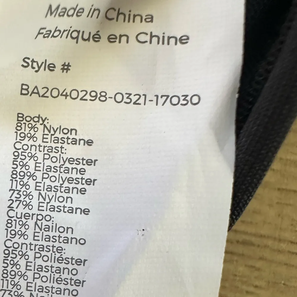 Fabletics Ines Low Impact Sports Bra black size small NWT - Image 5