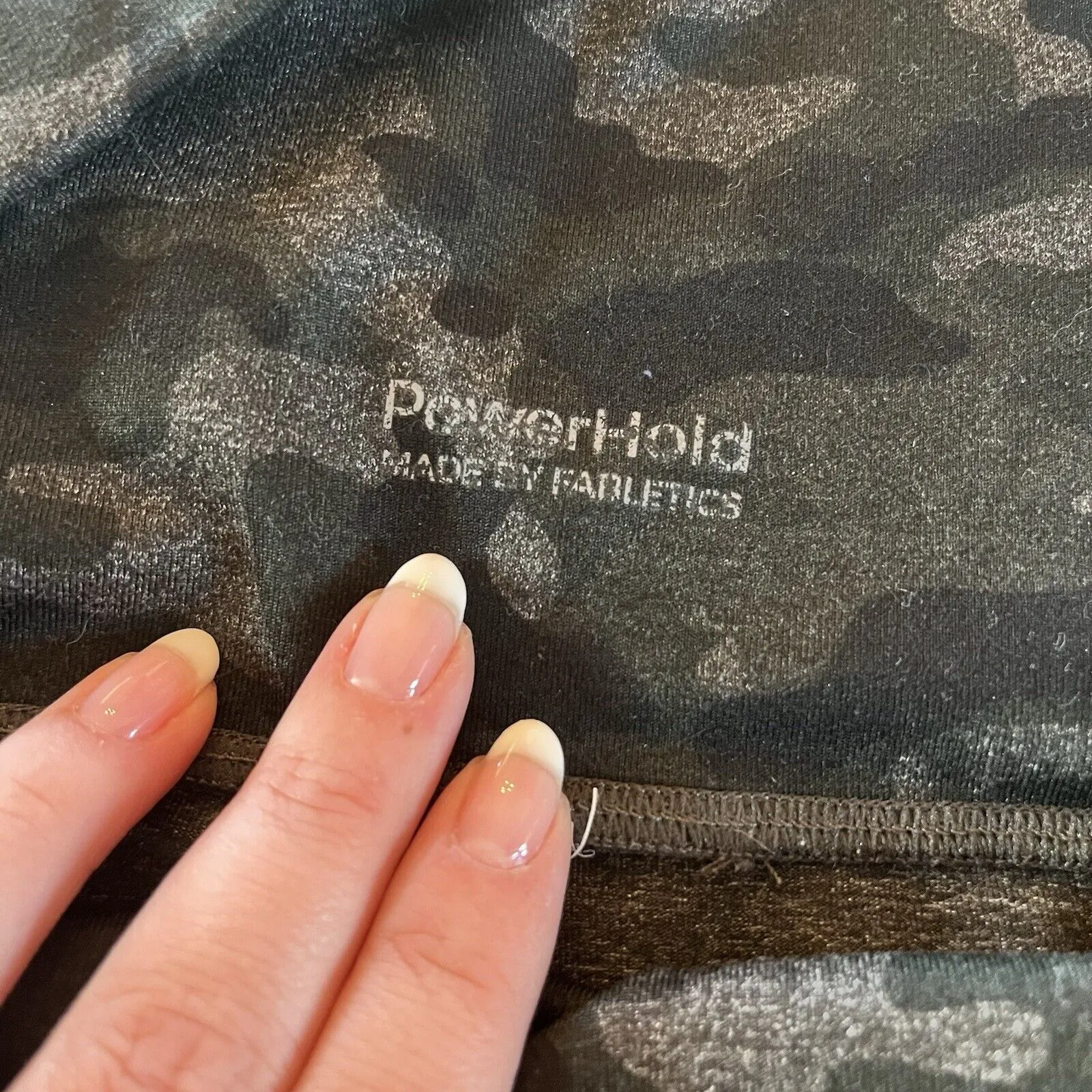 Fabletics Powerhold Highwaisted 7/8 Leggings 3X Camo + Black Shorts Bonus Trendy - Image 5