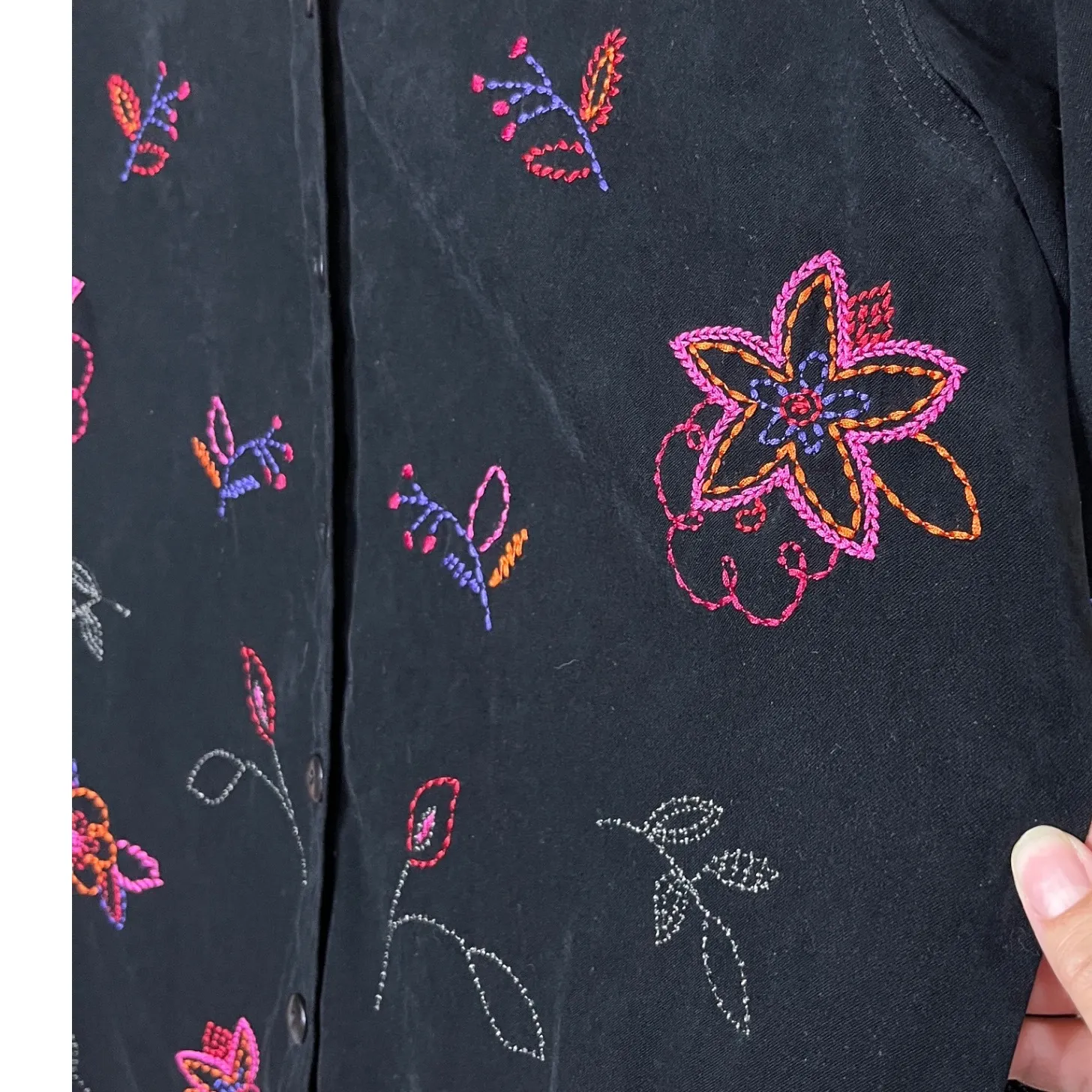 Koret Womens Black Embroidered Floral Long Sleeve Button Up Shirt Size S - Image 3