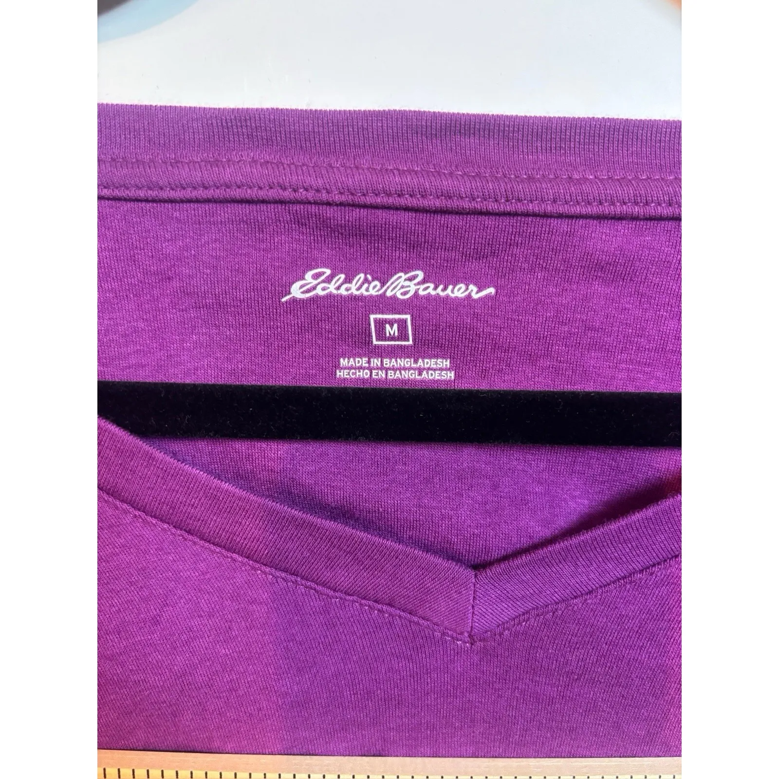 Eddie Bauer Purple V-Neck Long Sleeve Knit Cotton T-Shirt Women's Size M - Image 4