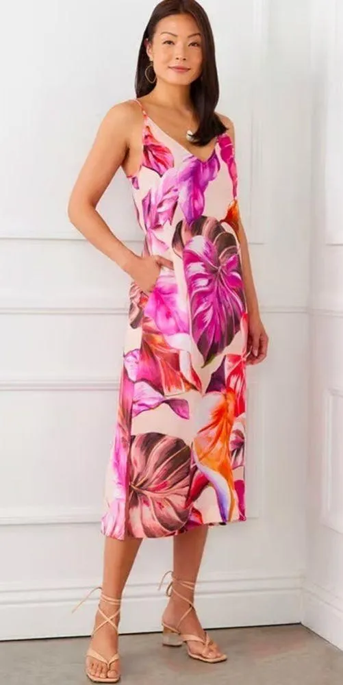 Karen Kane vibrant print cupro side slit midi dress. Size Medium. NWT. - Image 4