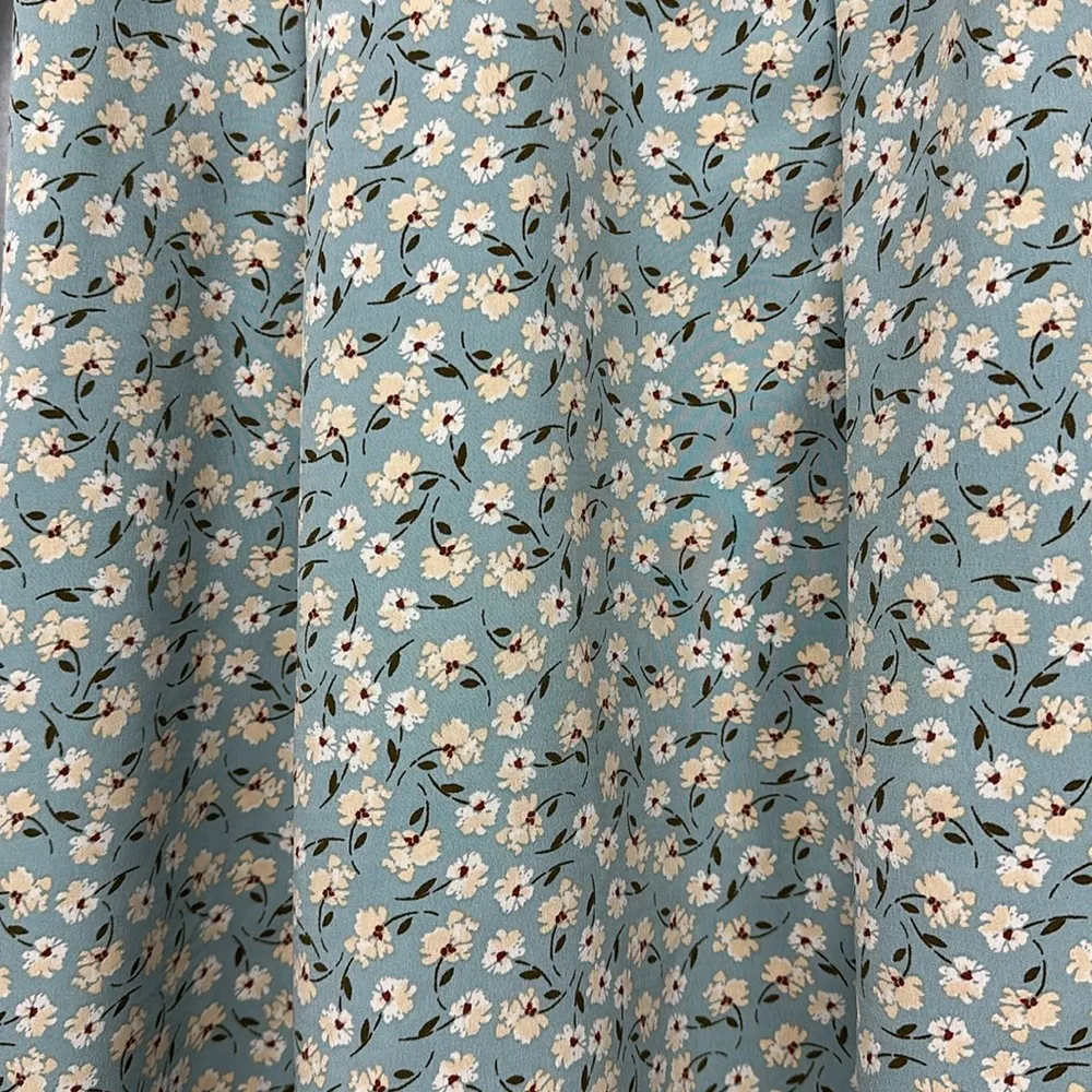 Lily Rose Floral Dress in Multi Print Sz M Long Sleeves Tie at front - Image 3