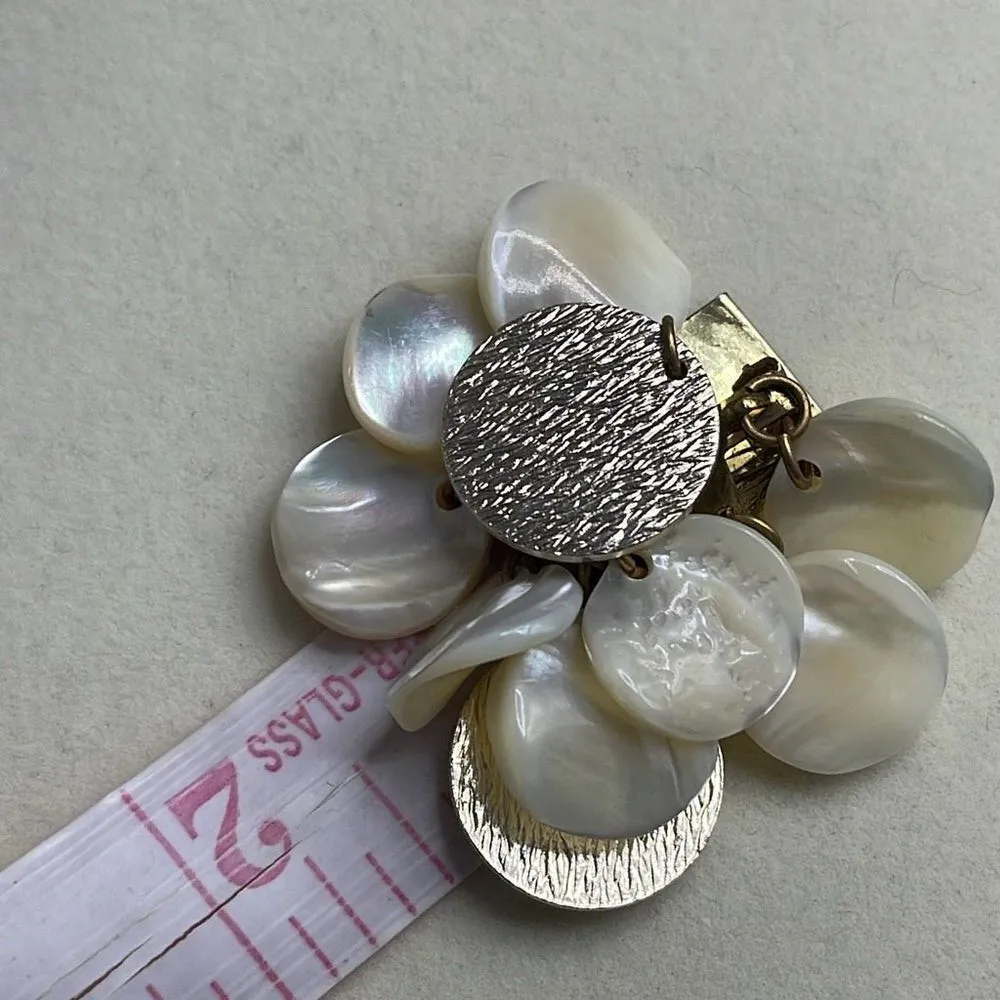 Vintage mother of pearl dangle disk clip earrings Japan. Gold - Image 7