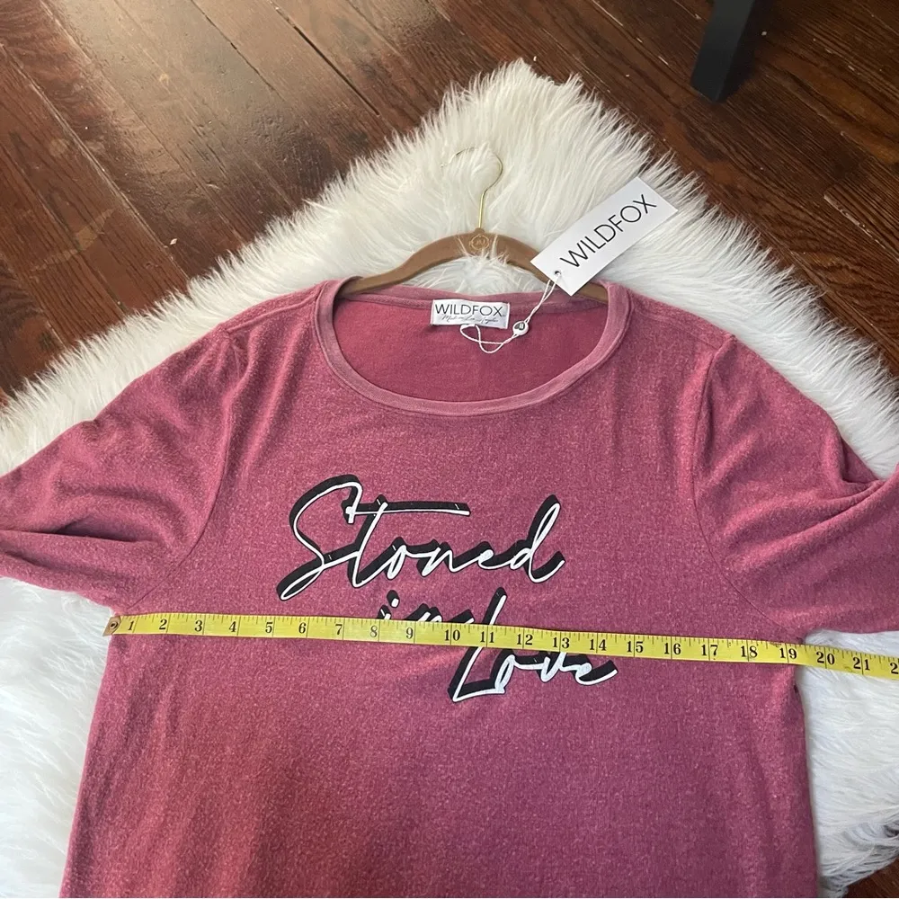WILDFOX Oversized Sweatshirt “Stoned In Love” in Ruby NWT - Image 6