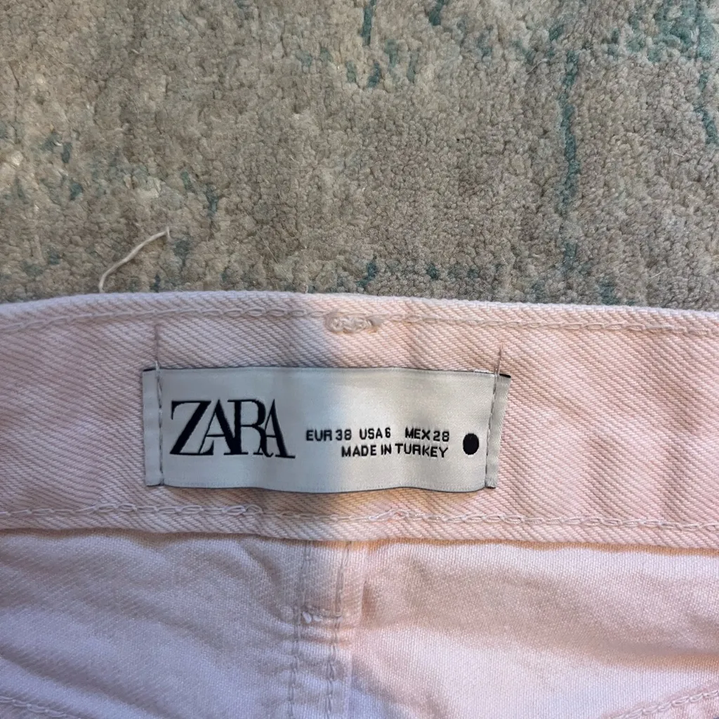 Zara Women's Straight Leg Jeans in Light Pink - Image 2