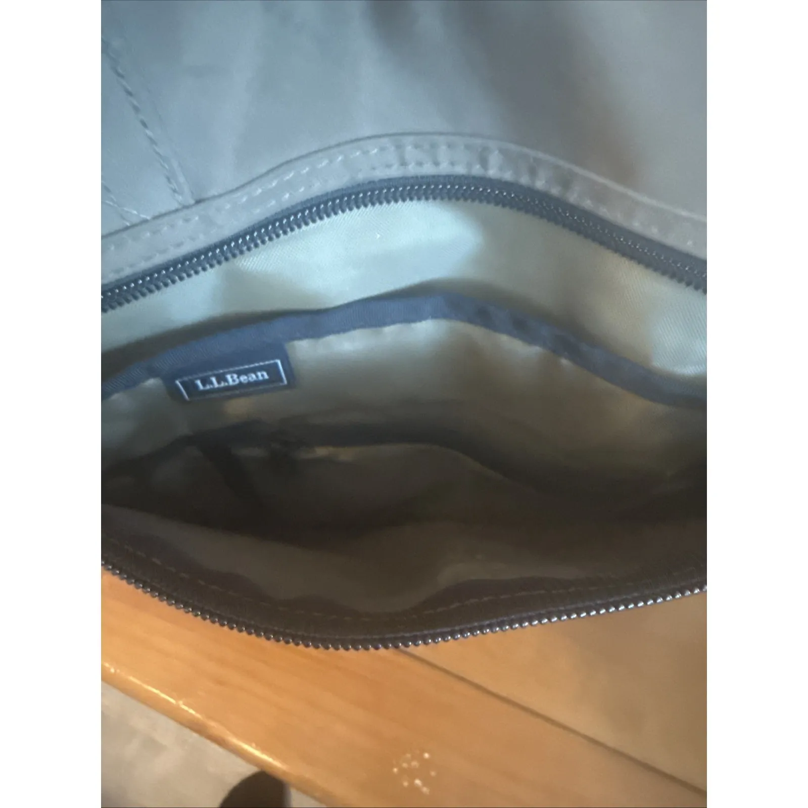 LLBean Travel Tote Bag ZipTop Thick Polyester Rugged Outdoor Tote Luggage Slip Brown - Image 6