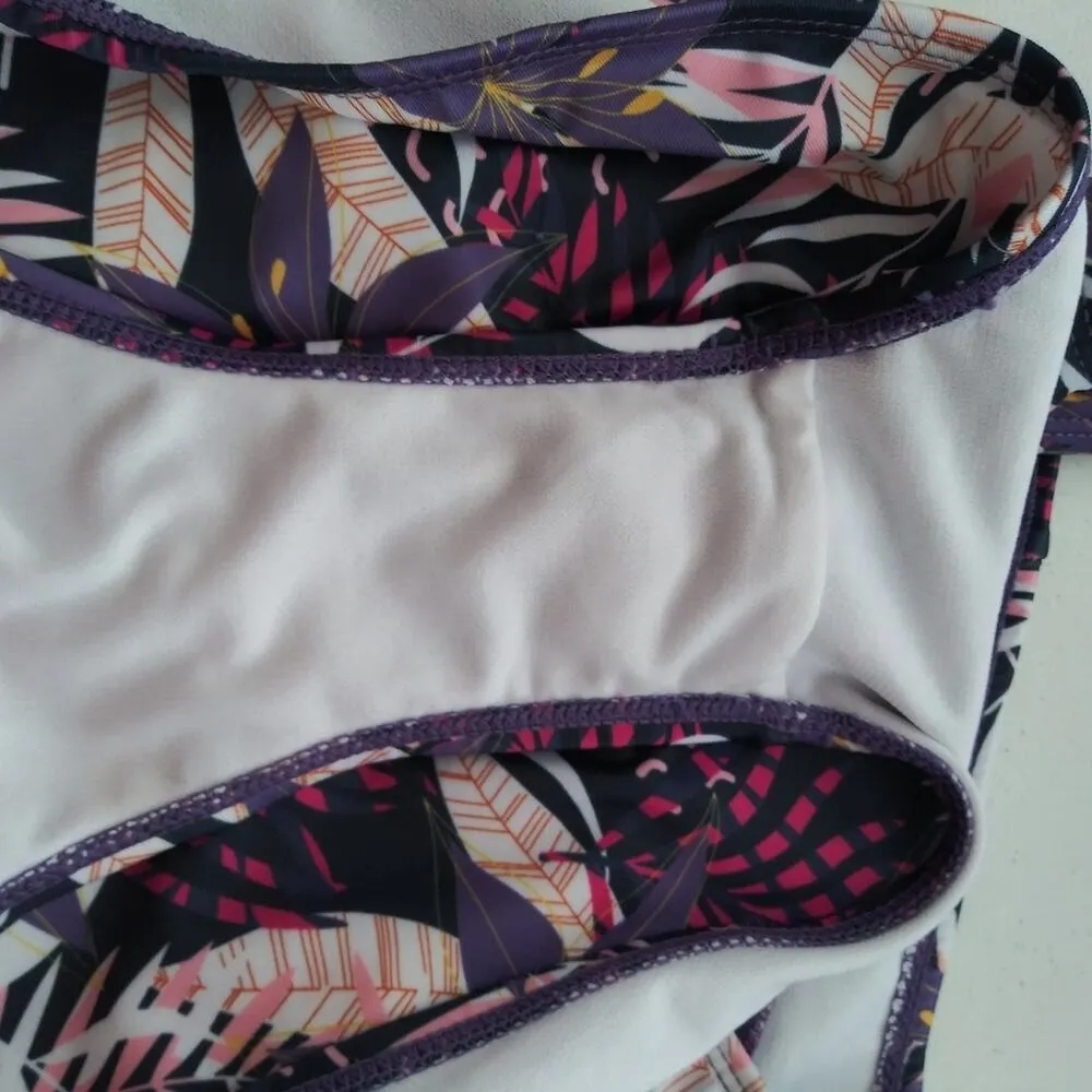 Nicole Miller Women's Swimsuit RacerBack Fully Lined Purple Floral Size M - Image 7