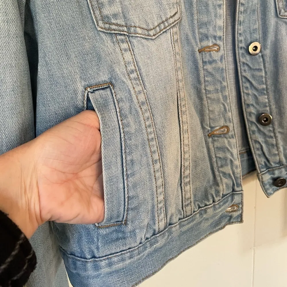 Forever 21 Crop jean jacket light wash denim studded 90’s Y2K women’s size S - Image 14