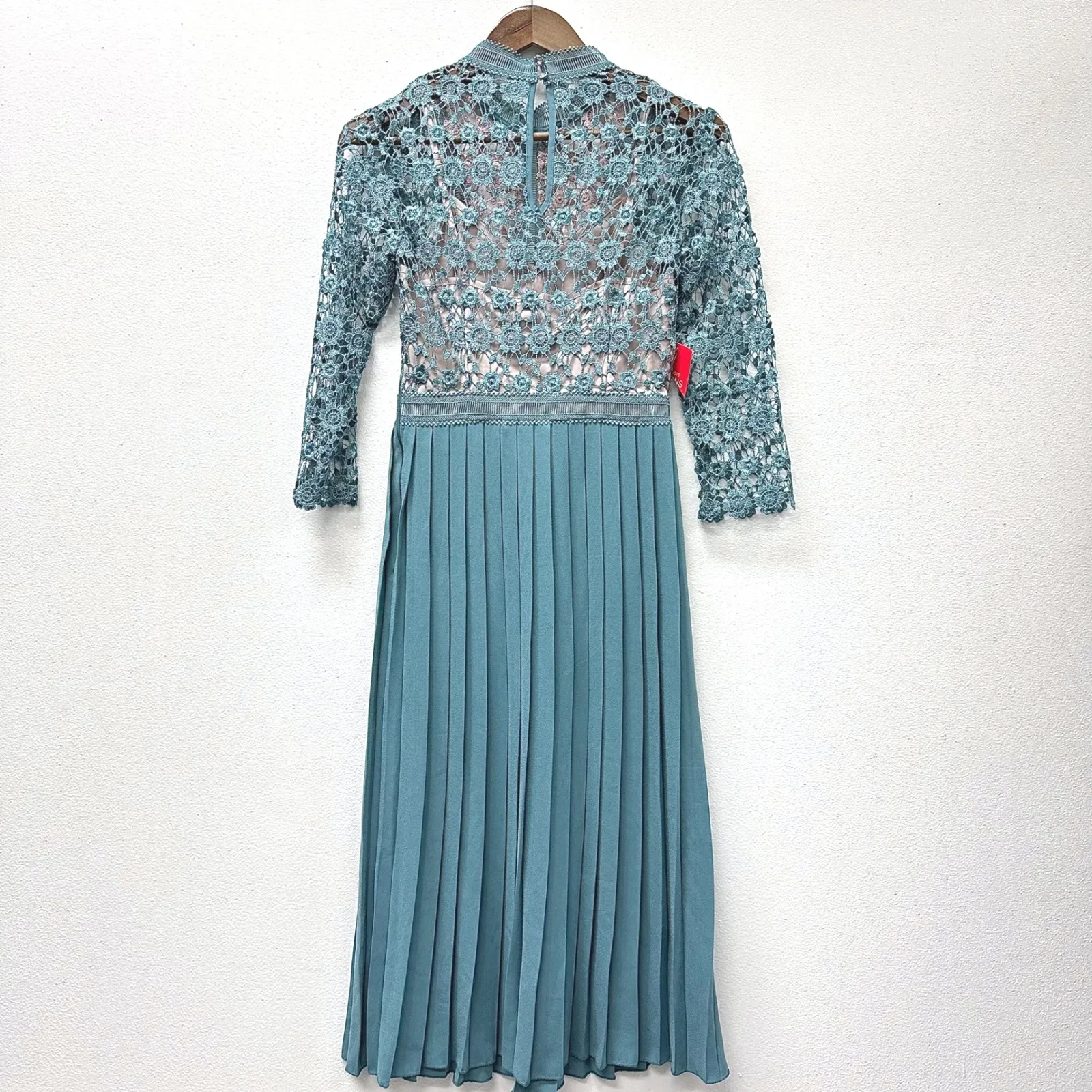 Little Mistress Crochet & Pleated Midi Dress Size‎ 2 - Image 4