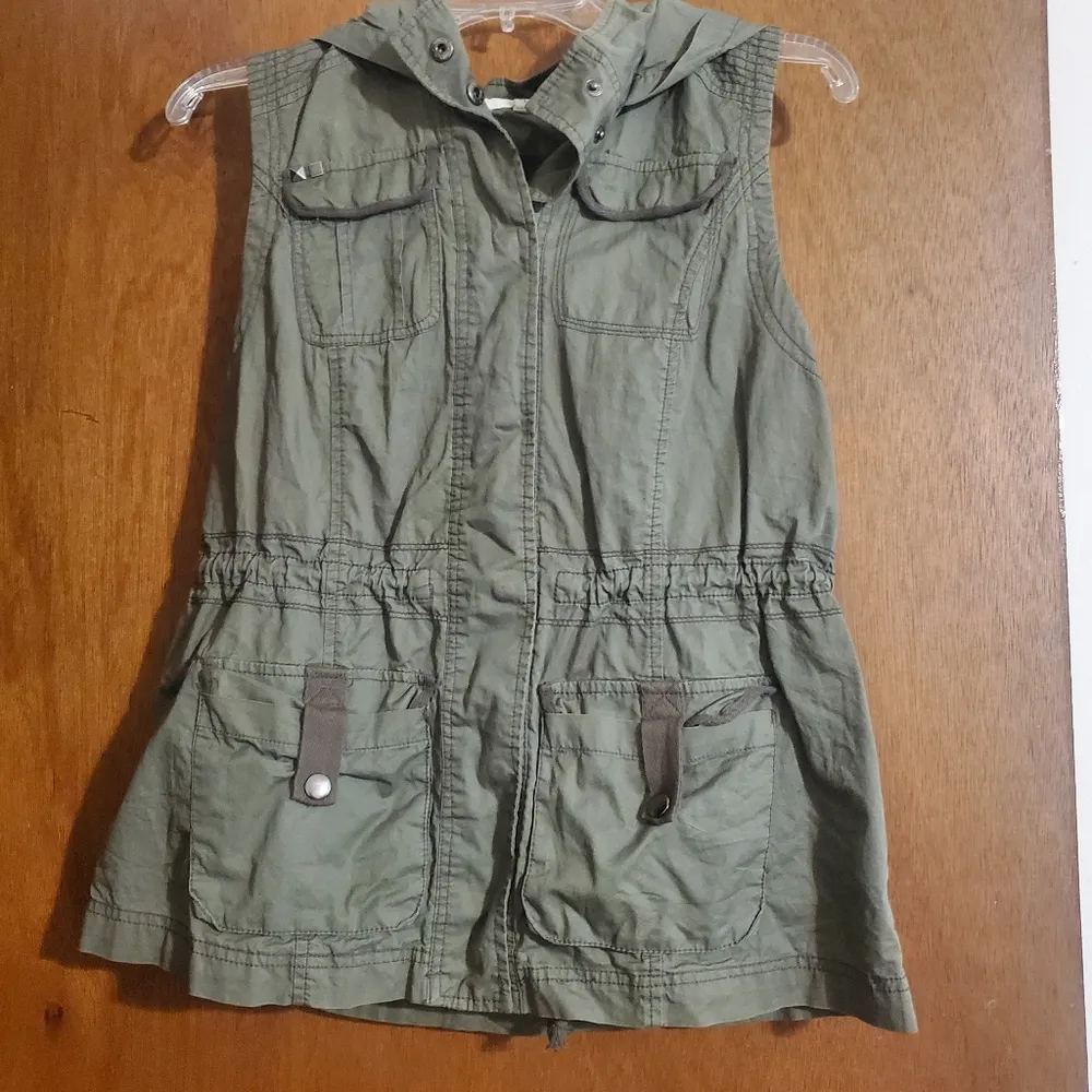 Maurices Cargo vest with hood - Image 4