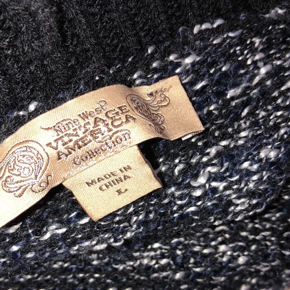 Vintage America size large black marled knit open front sweater cardigan - Image 4