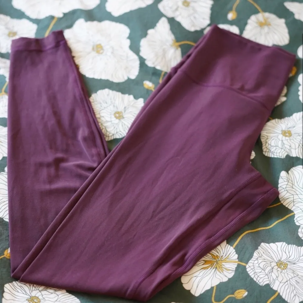 Align high rise legging in Cassis, 28 inch - Image 3