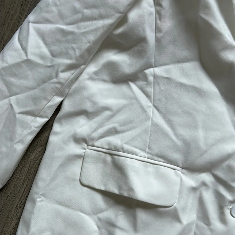 Showpo haidy blazer single breasted boyfriend blazer White Size 4 - Image 4