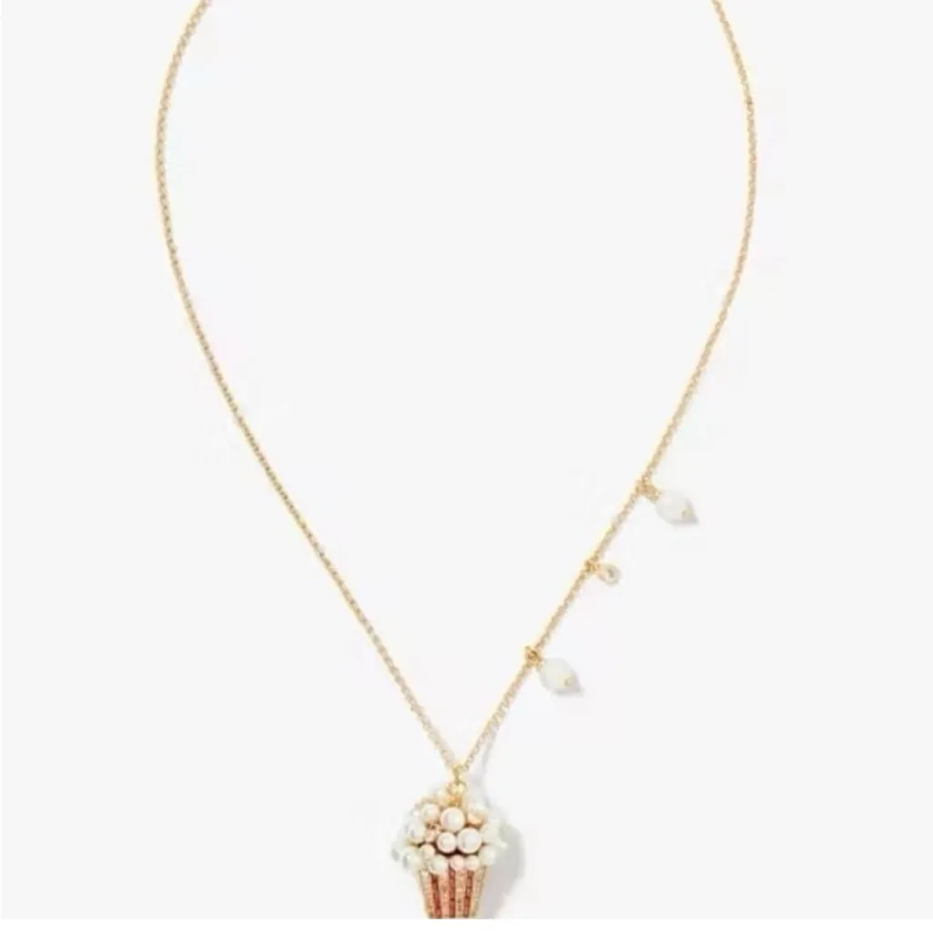 Kate Spade Carnival pendant showcases a faux pearl-embellished popcorn charm. - Image 3