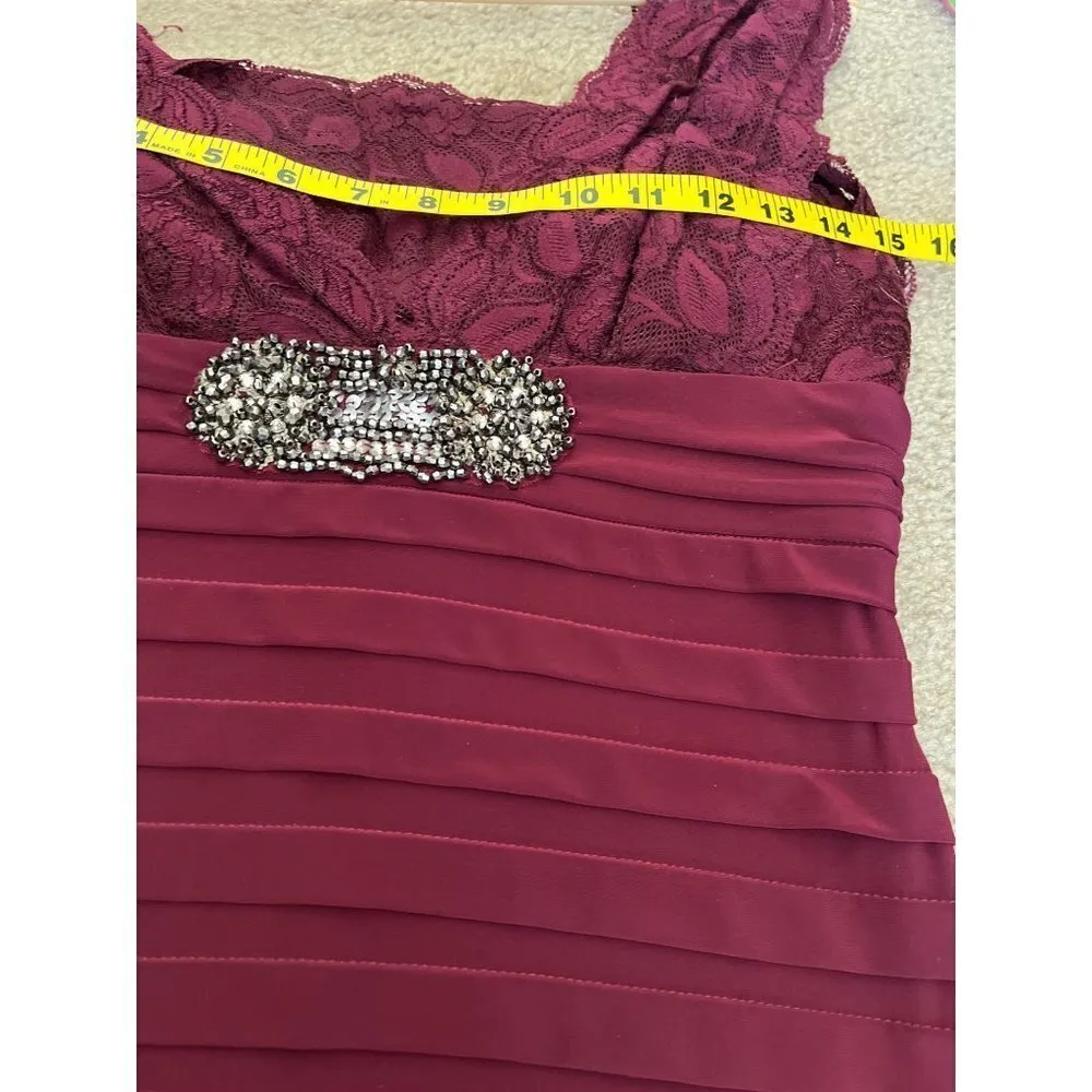 Betsy & Adam maroon v neck lace overlay pleated bottom cocktail dress size 6 - Image 5