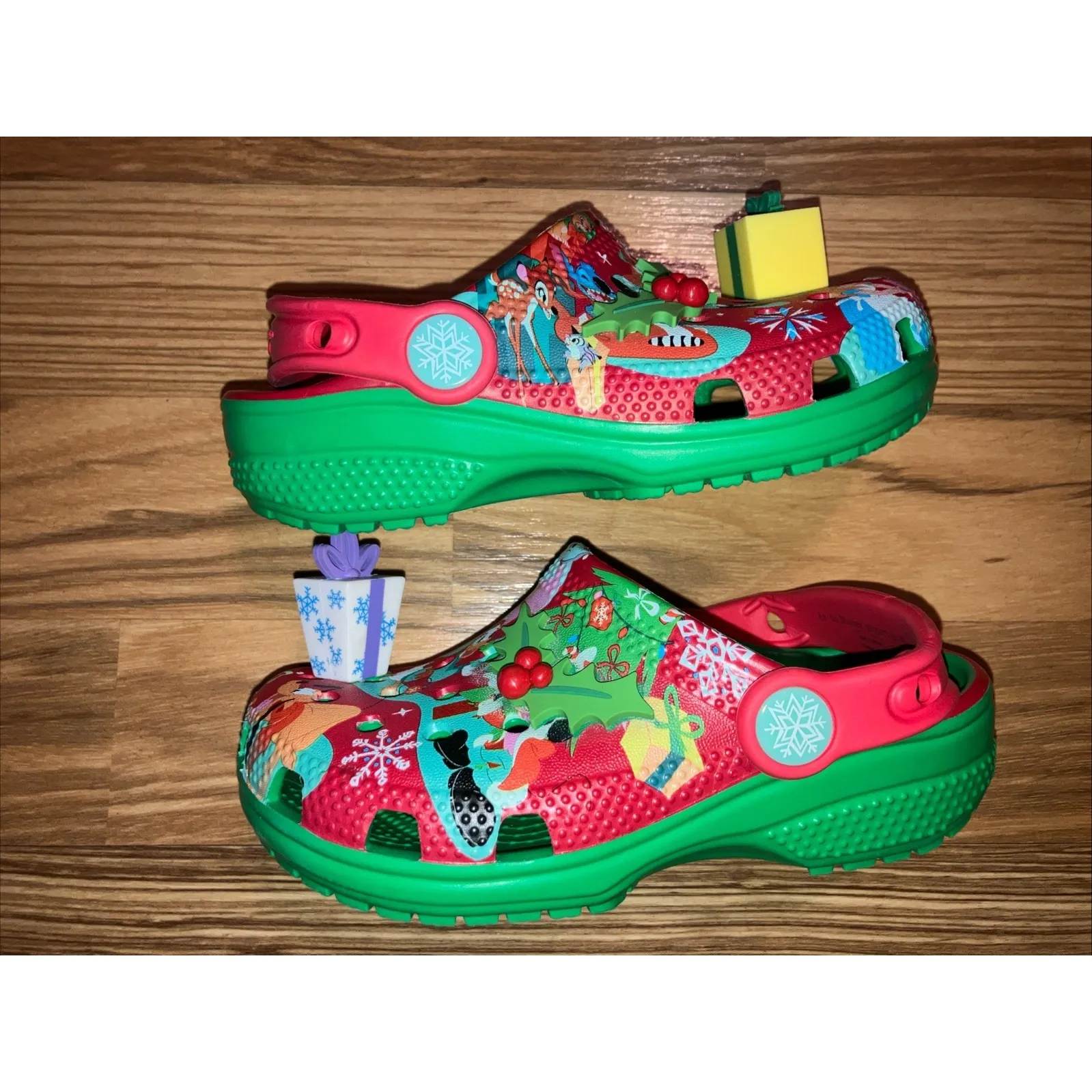 Disney Parks 2023 Christmas Crocs Holiday Presents Mickey & Friends Child 9 - Image 2