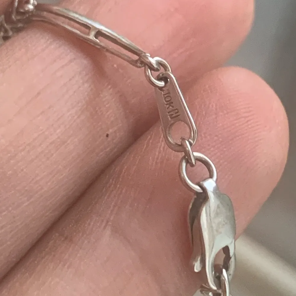 10k White Gold Diamond Wave Bracelet - Image 3