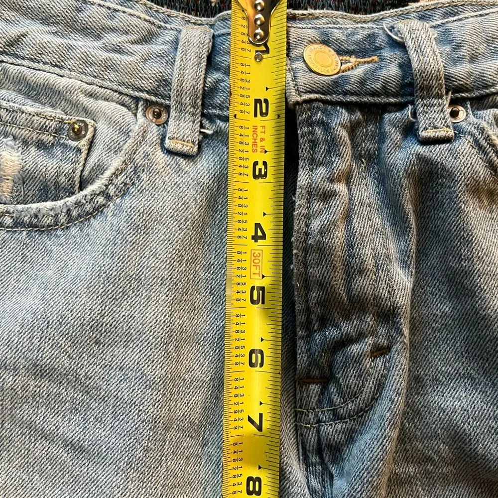 Lucky Brand Blue Distressed Jean Shorts 90s Midi SZ 2 Frayed Y2K Biker Beach - Image 9