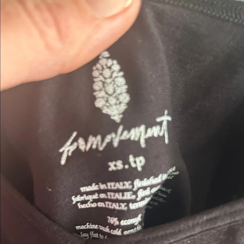 Free people movement tank Black Size XS - Image 2