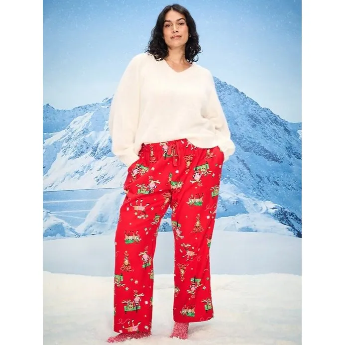 Old Navy Women M Flannel Pajama Pants Christmas Festive Reindeer Red Winter Xmas - Image 5
