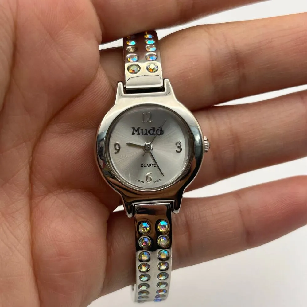 Mudd Silver Tone Crystals Women’s Quartz Watch Working New Battery - Image 7
