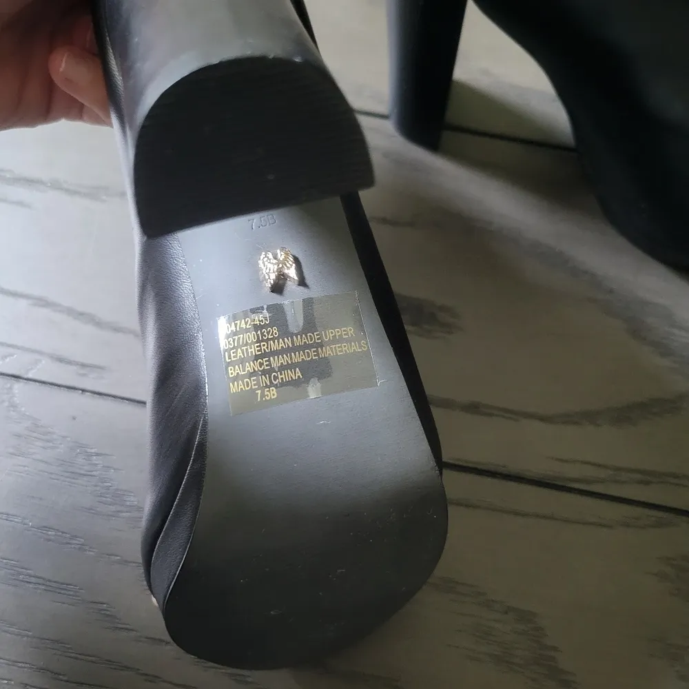 Victorias Secret boots Booties 7.5 7 1/2 Shoes - Image 4