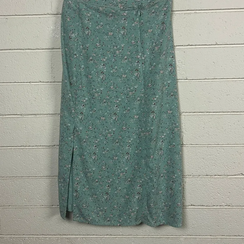 Brandy Melville Floral Phoebe Skirt one size - Image 5