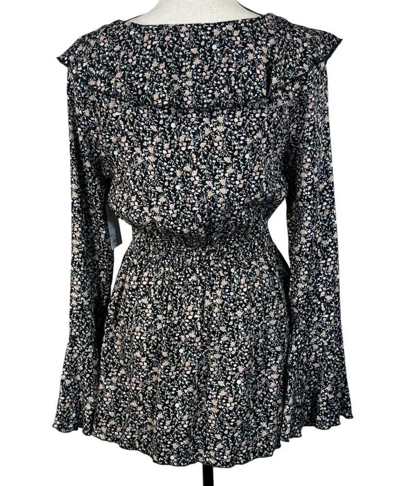 SO Medium Tunic Top Floral Ruffled Long Bell Sleeves V-Neck Hi-Low Hem Pullover - Image 5