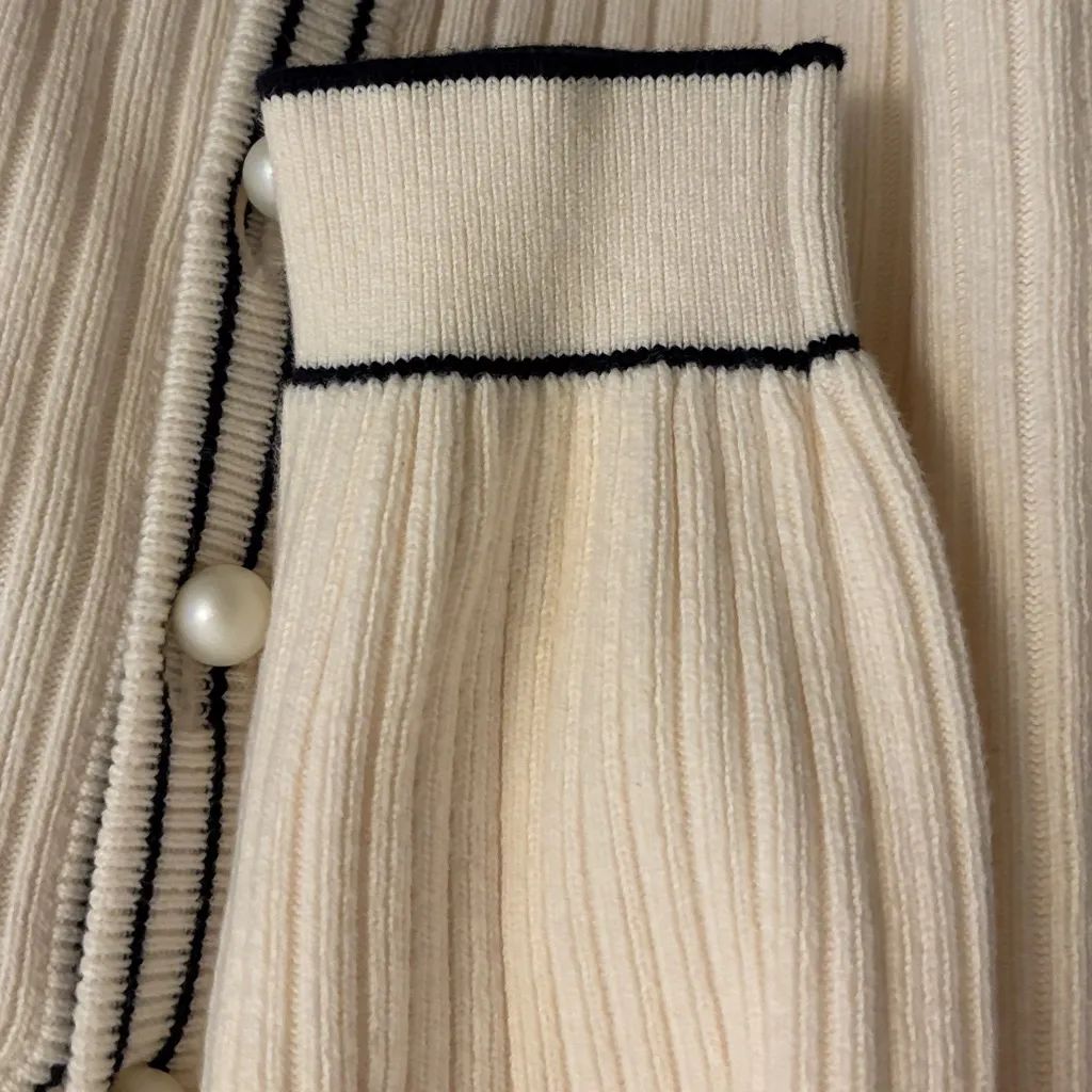 Talbots V-Neck Pearl Button Cardigan – Cream with Black Tipping, Size M, NWT - Image 5