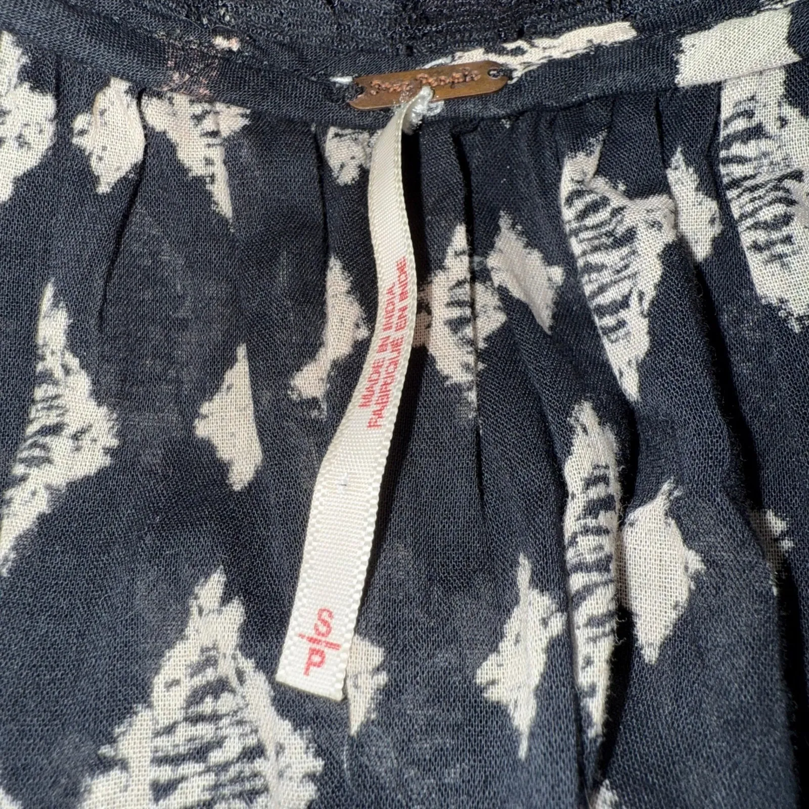 FREE PEOPLE Hearts Desire Black Ivory Print Square Neck Ruffle Hem‎ Mini Dress S - Image 9