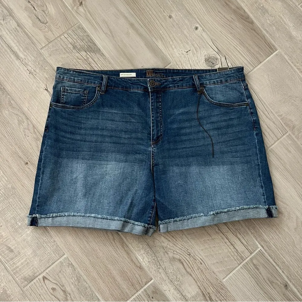 NWT Kut from The Kloth Katy Boyfriend Short - Size 24W - Image 2
