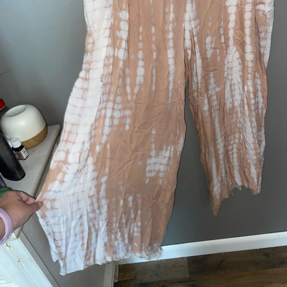 Forever 21  Light Pink Flowy Pants - Image 2