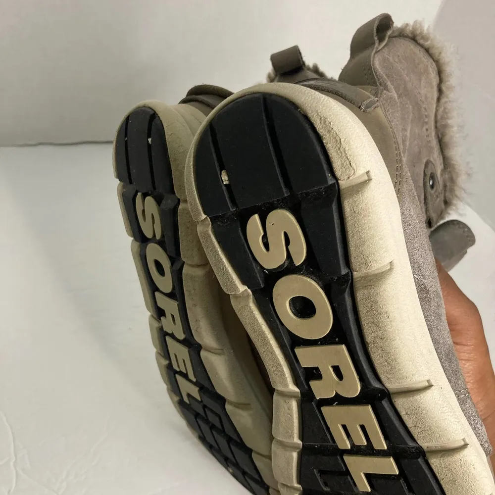 Sorel Women's Explorer Joan Quarry Boots Size 7 - Image 8