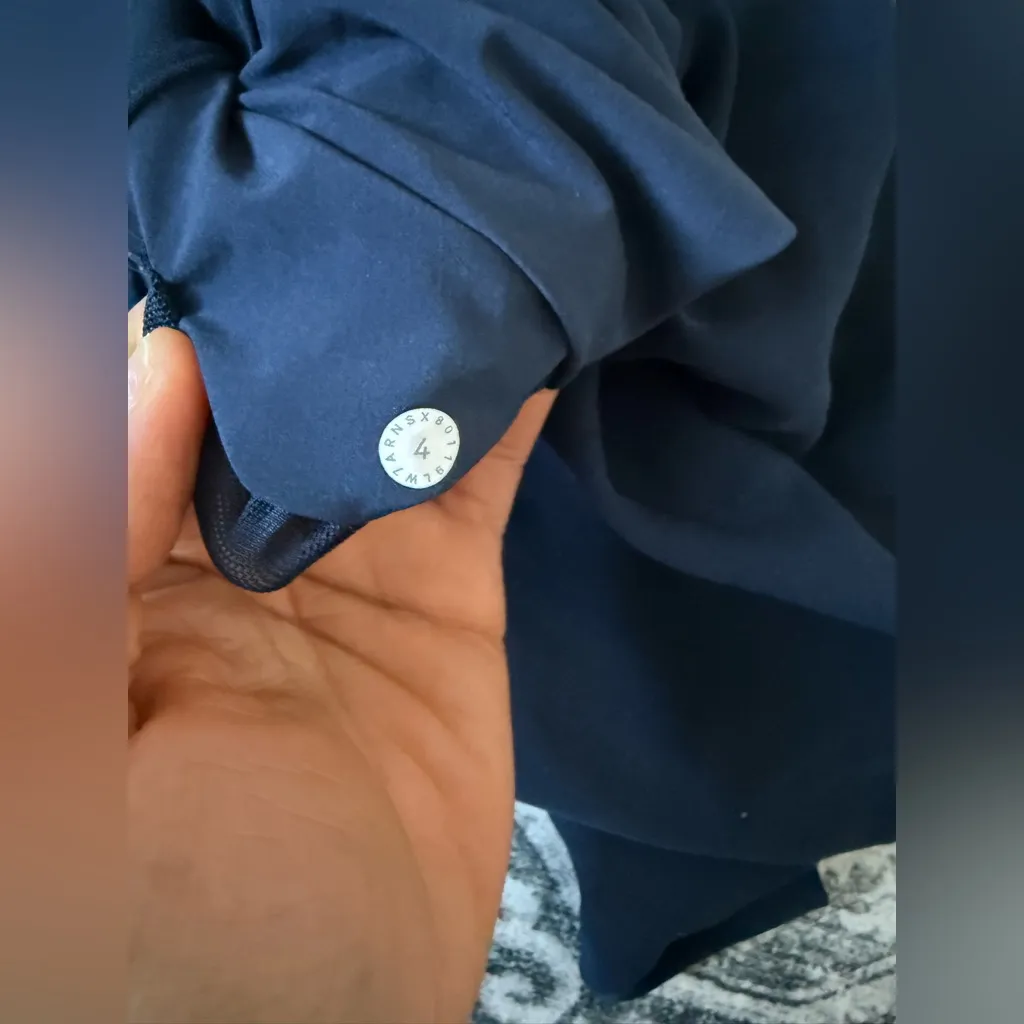 Lululemon  On the Fly Short 2.5” - Image 5