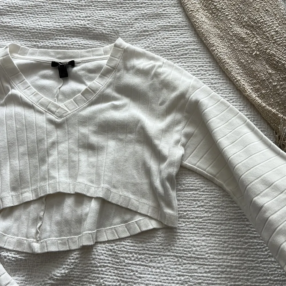 Forever 21 Cropped Top - Image 3