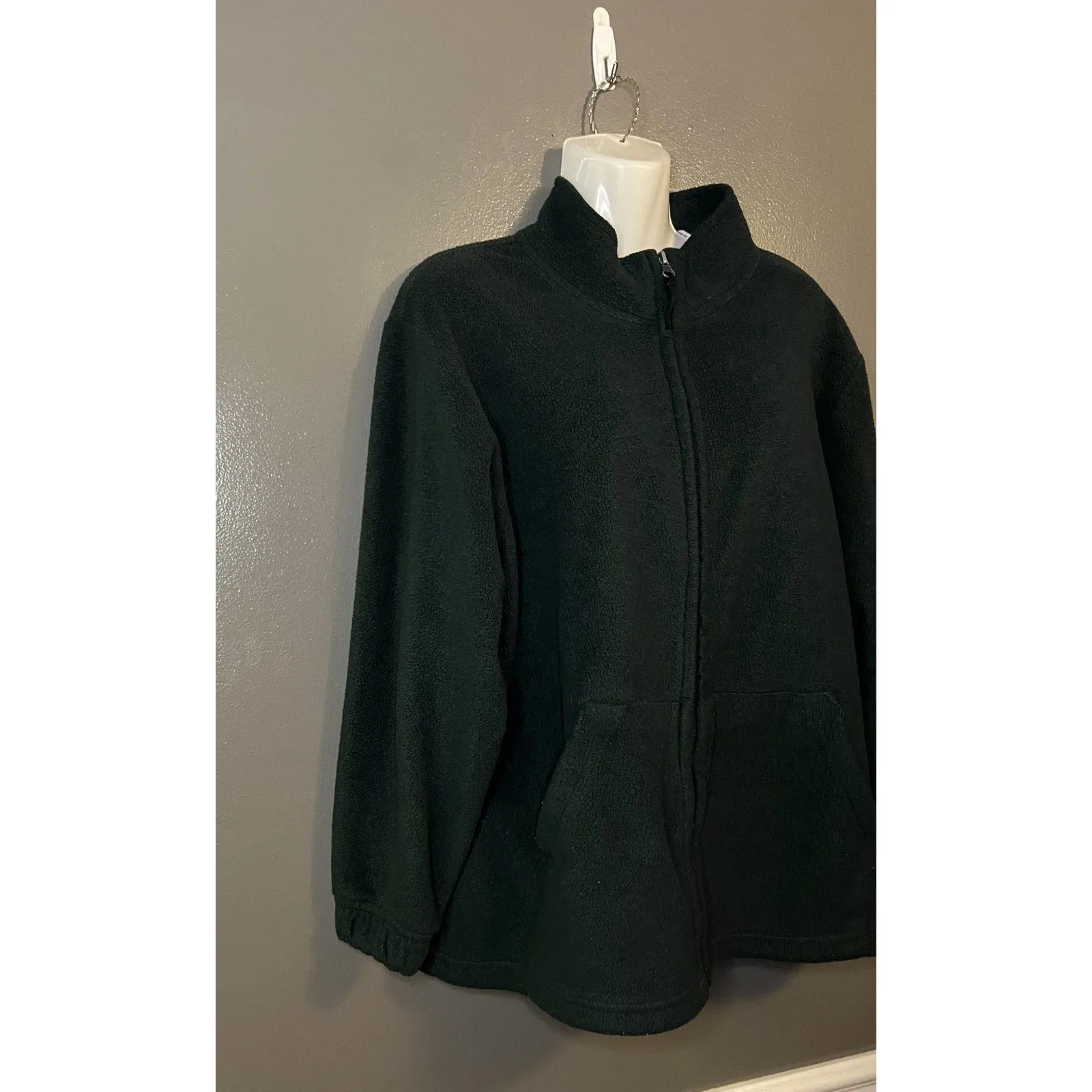 Alpine Ridge Fleece Jacket Womens Small Black Full Zip Pockets Warm Cozy Outdoor Green - Image 2