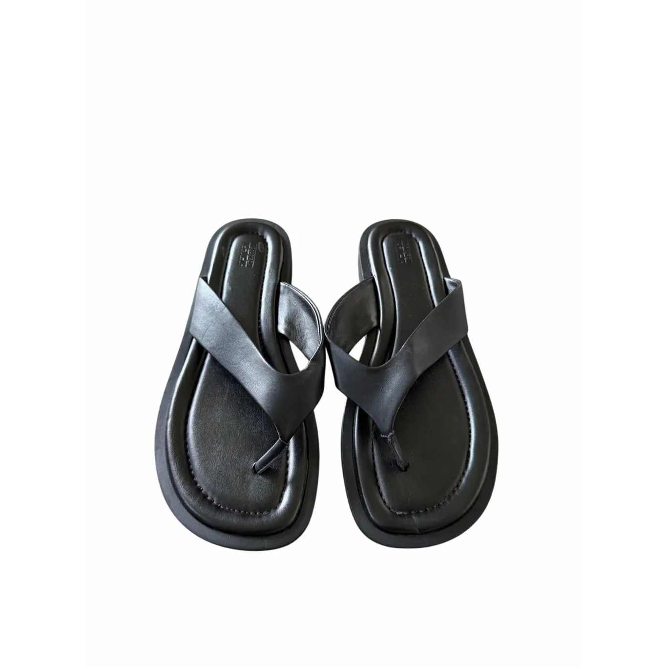 Nordstrom Rack Coco Flat Size 10 in Black - Image 3