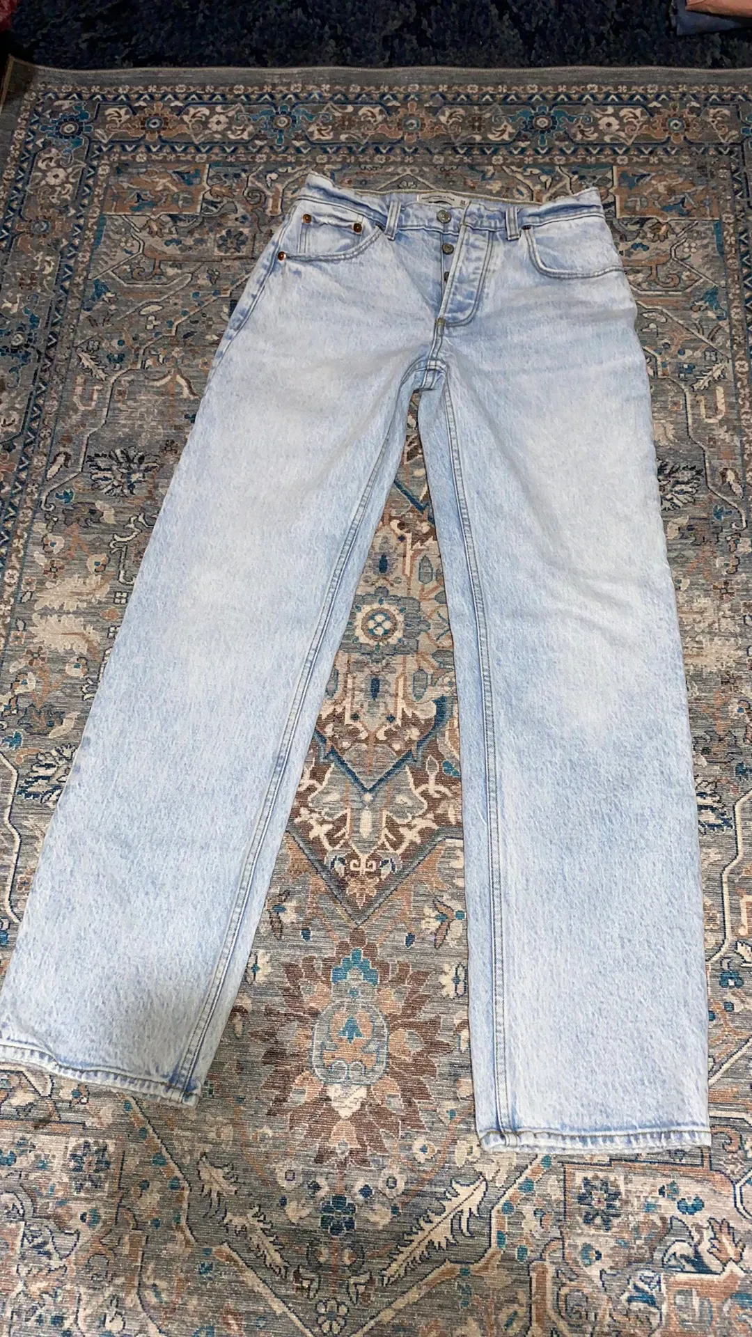 Abercrombie & Fitch abercrombie light wash low rise jeans - Image 4