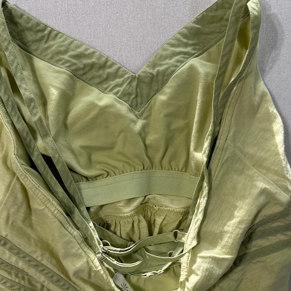 Athleta Sage Green Crisscross Chemise - Image 8