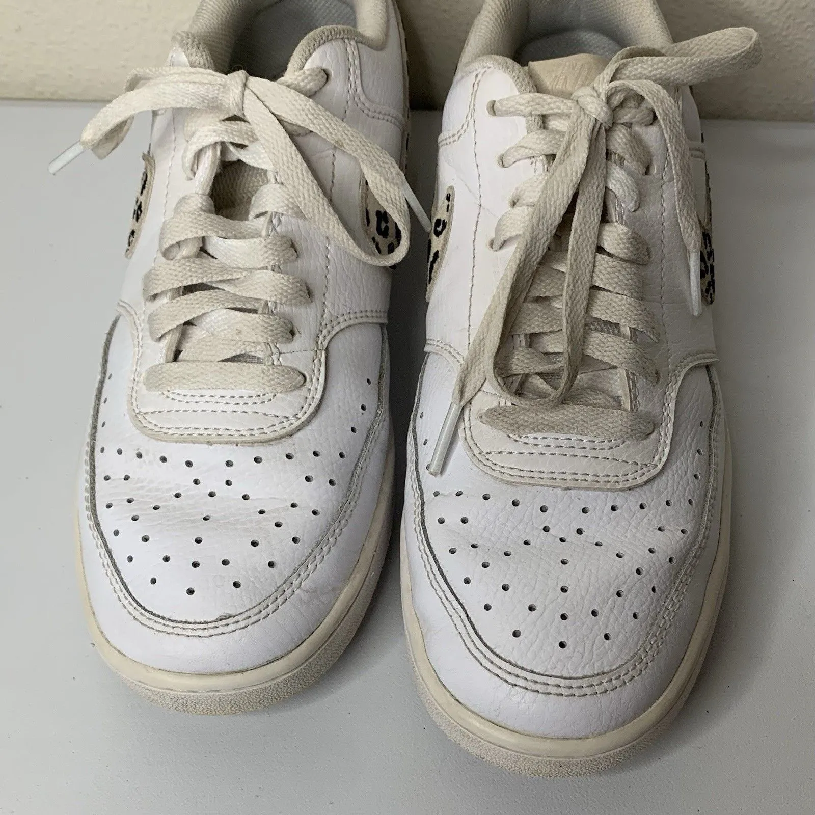 Nike Court Vision Low Womens Sz 9 White Desert Leopard Swoosh Shoes Sneakers - Image 4