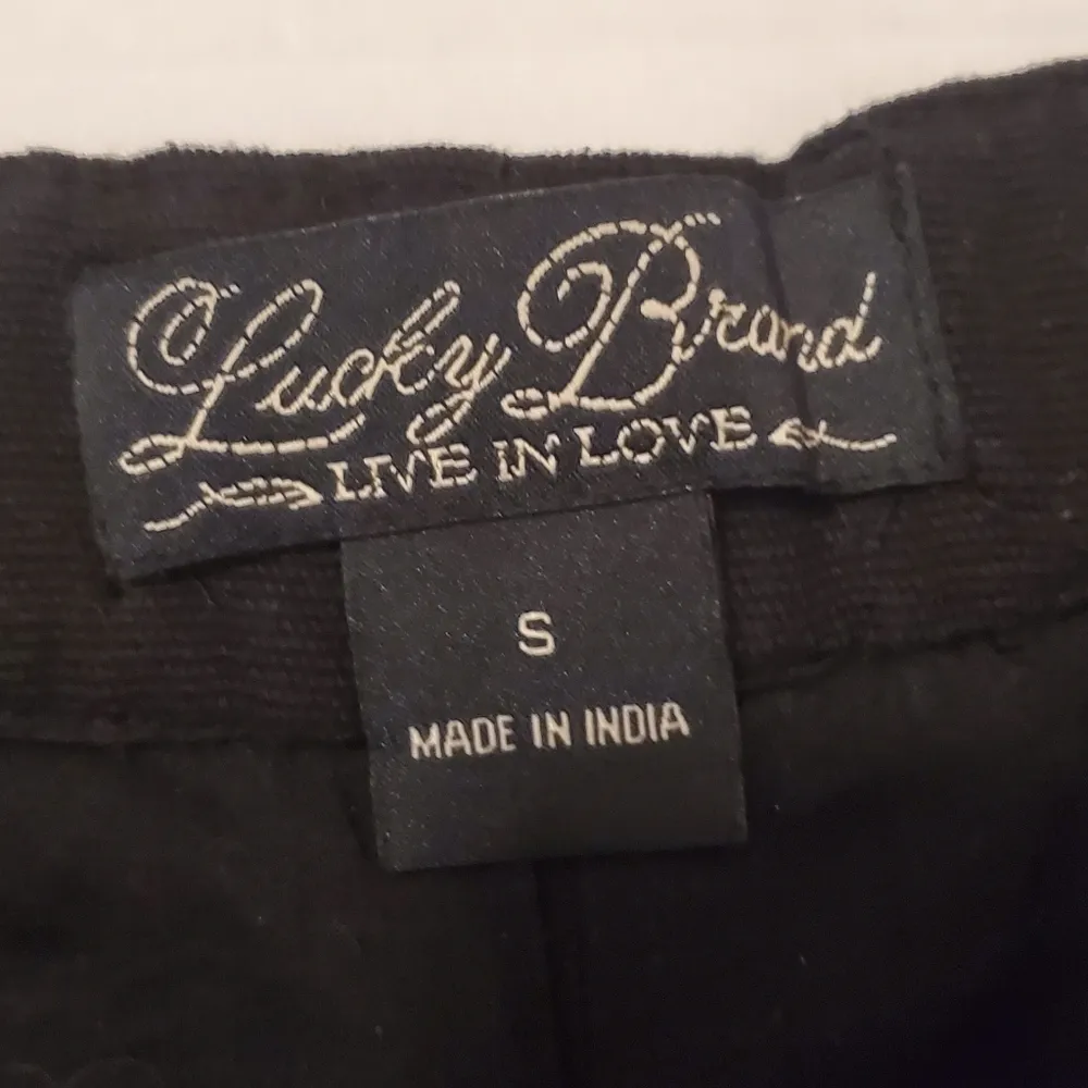 🔥SALE🔥 Lucky Brand Multicolor Embroidered Sequin Shorts S - Image 3