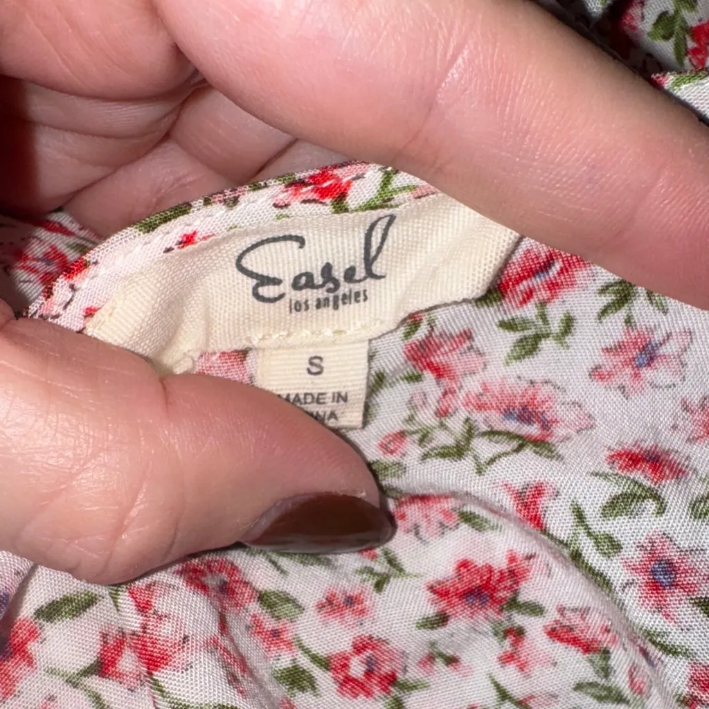 Easel Pink Red Green Floral V - Image 2