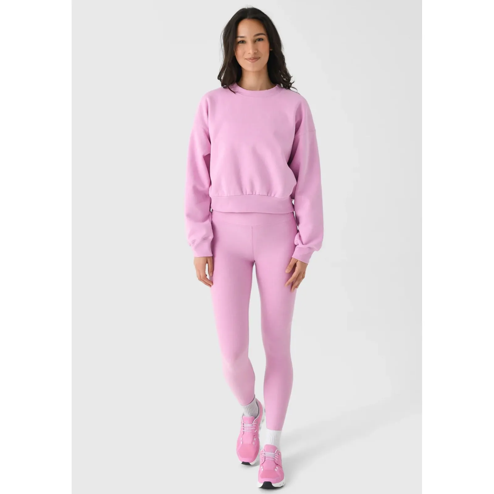 Beyond Yoga Luxefleece Crewneck Sweatshirt Size Medium Light Pink - Image 2