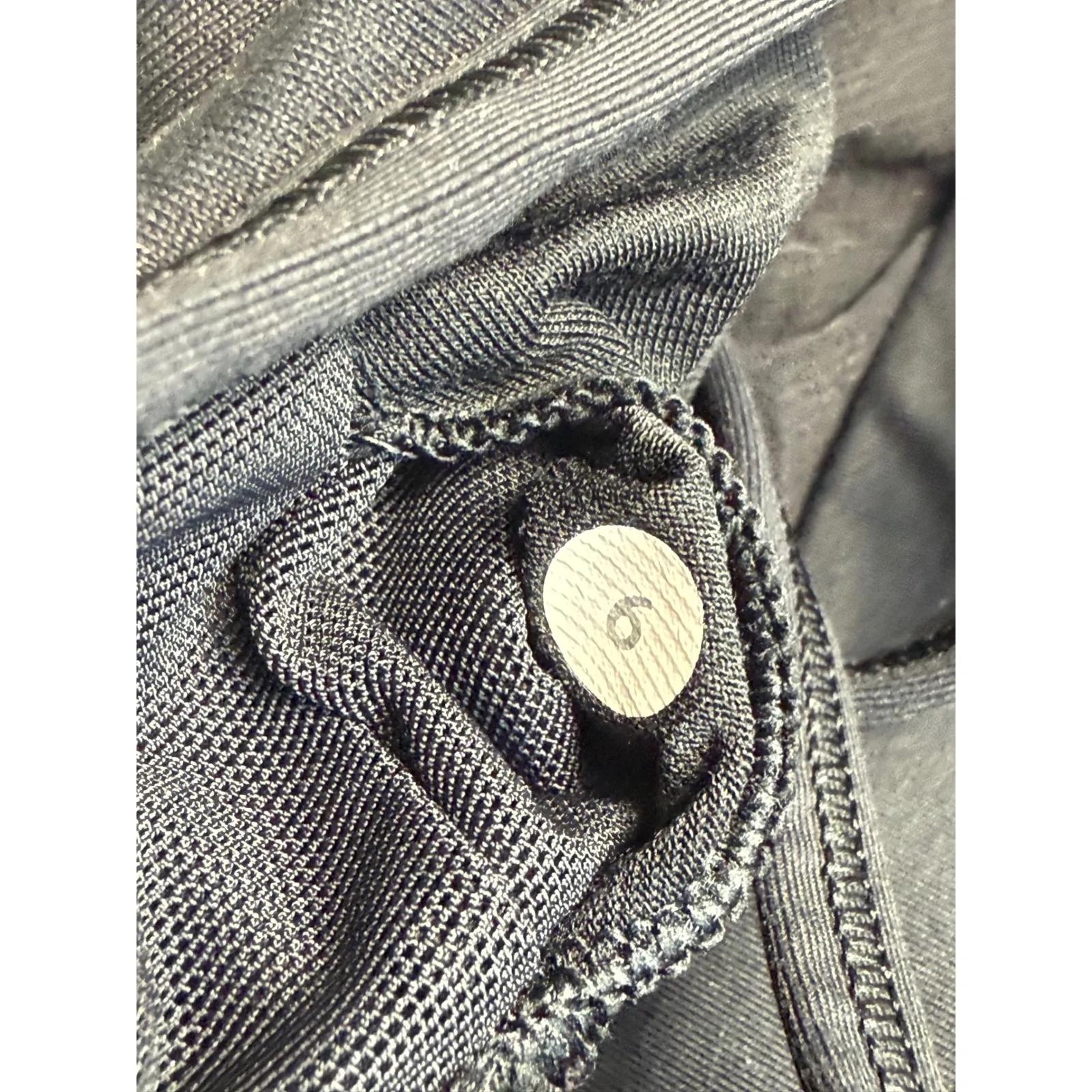 Lululemon Black Yoga Tank Top Built-In Bra Criss Cross Back Workout Athleisure 6 - Image 5