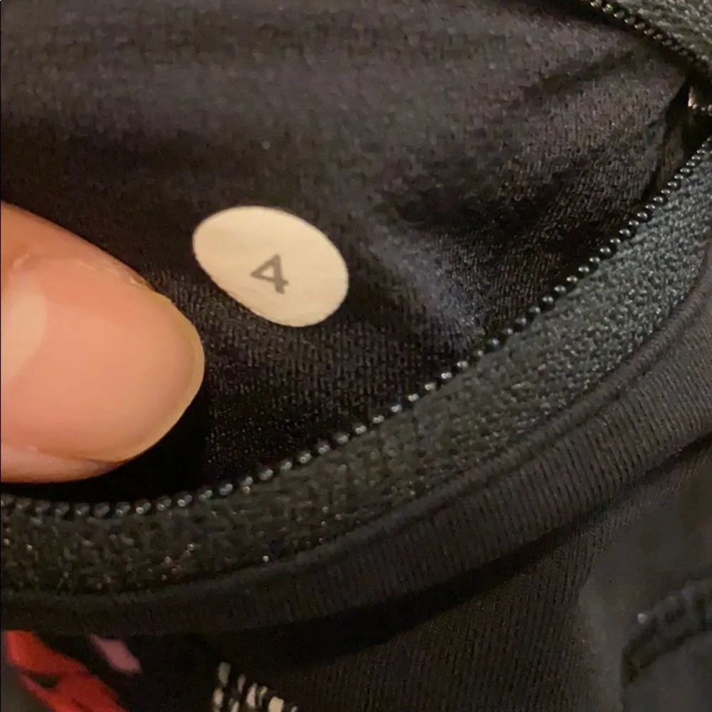 Lululemon speed shorts - Image 5