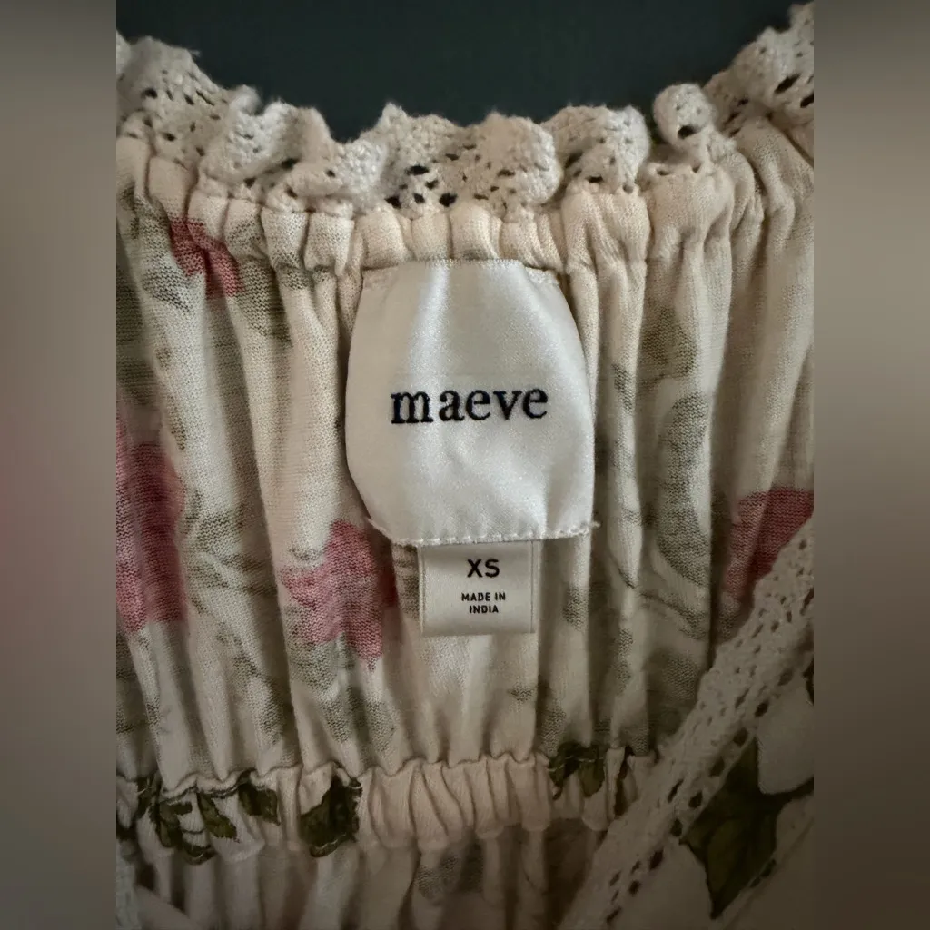 Maeve • Short-Sleeve Sweetheart-Neck Peplum Top - Image 6