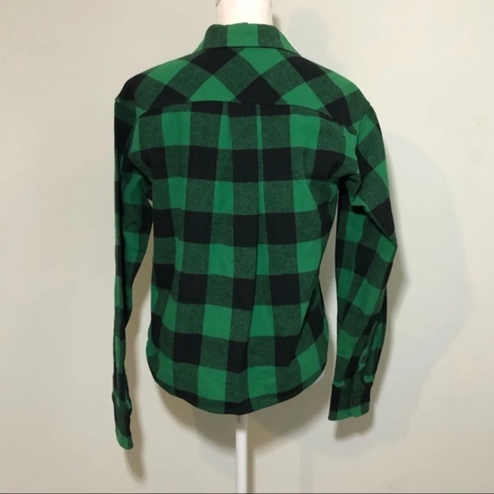 NWOT Green Black Flannel Plaid Button Up Shirt Top - Image 5
